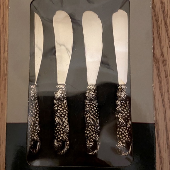 NWT silver  plated spreaders set - Picture 1 of 2